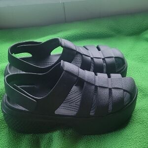 Crocs Platform Chunky Black Fisherman Sandals